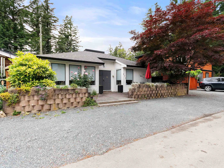 372 Cedar Street, Cultus Lake, BC, V2R 4Z1 - 23