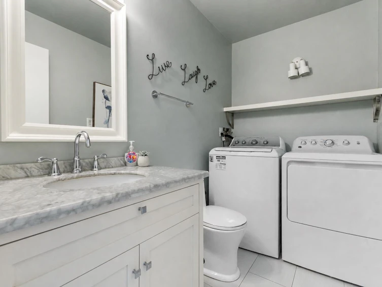 372 Cedar Street, Cultus Lake, BC, V2R 4Z1 - 21