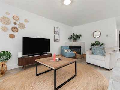 372 Cedar Street - 3