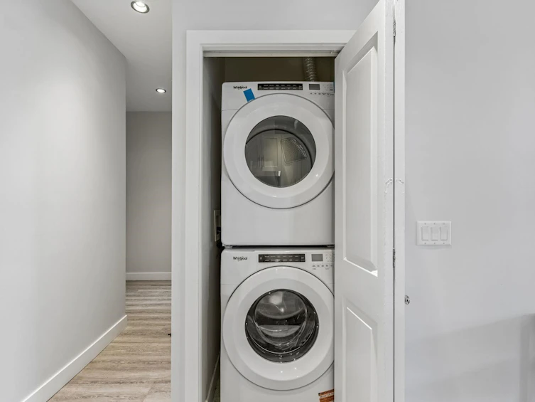 207-116 W 23rd Street, North Vancouver, BC, V7M 2A9 - 20