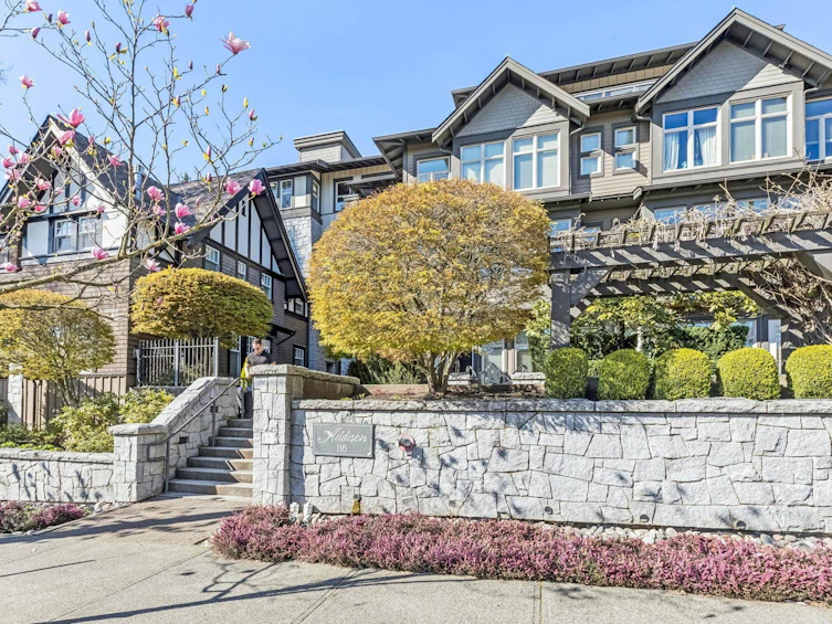 207-116 W 23rd Street, North Vancouver, BC, V7M 2A9 - 23