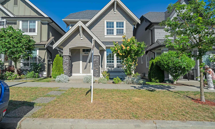 2168 165b Street