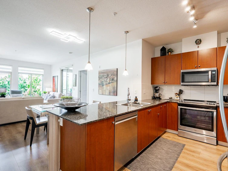 315-10180 153 Street, Surrey, BC, V3R 0B5 - 8