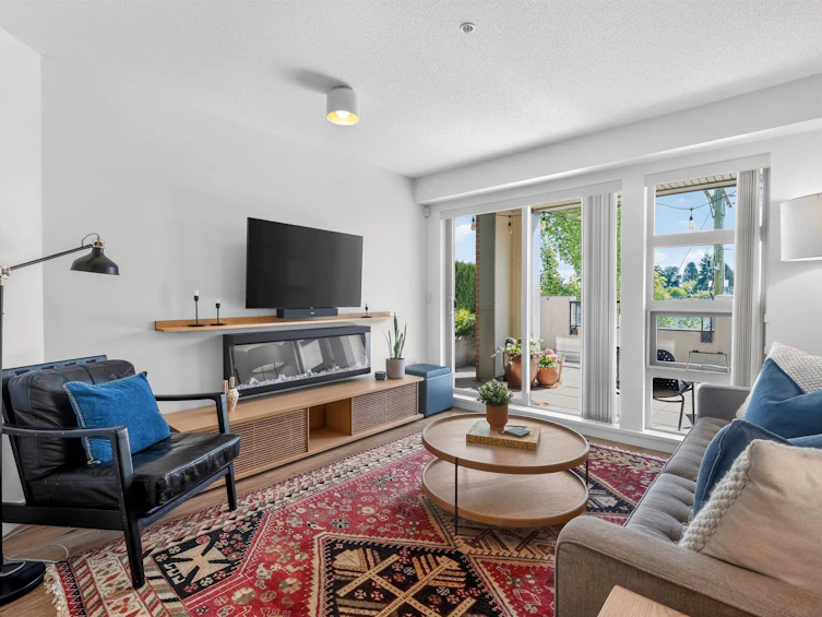 222-4550 Fraser Street, Vancouver, BC, V5V 4G8 - 3
