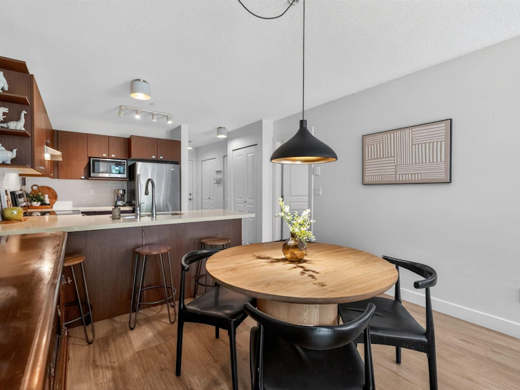 222-4550 Fraser Street, Vancouver, BC, V5V 4G8 - 5