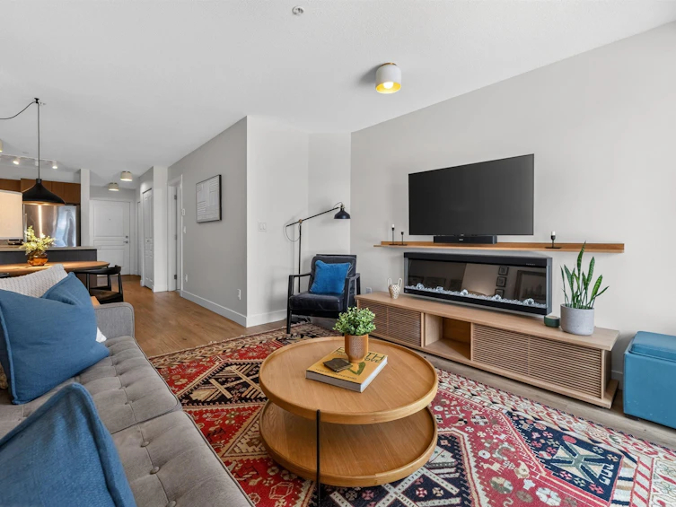 222-4550 Fraser Street, Vancouver, BC, V5V 4G8 - 7