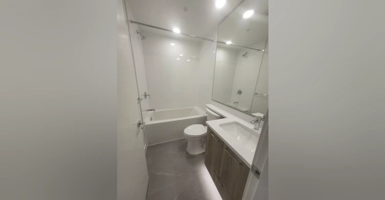 401-7588 16th Street, Burnaby, BC, V3N 0H8 - 8