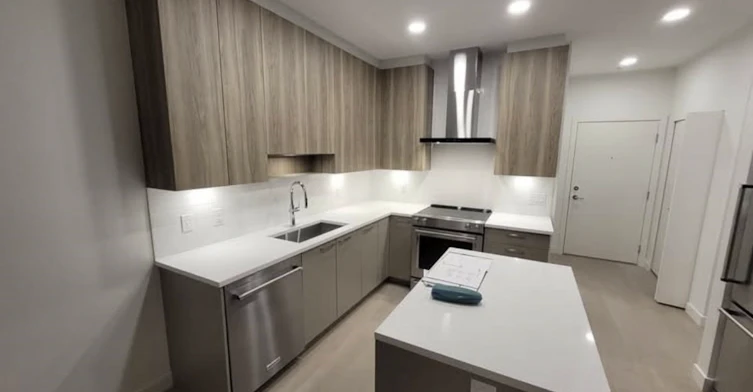 401-7588 16th Street, Burnaby, BC, V3N 0H8 - 5
