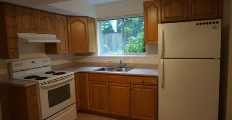 Lower-122 Linden Court, Port Moody, BC, V3H 5C2