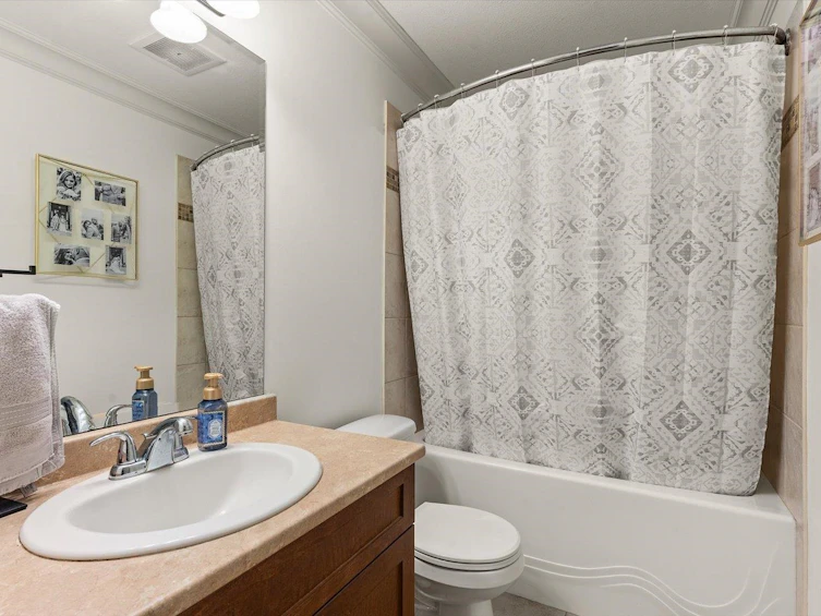 208-32729 Garibaldi Drive, Abbotsford, BC, V2T 0A6 - 21