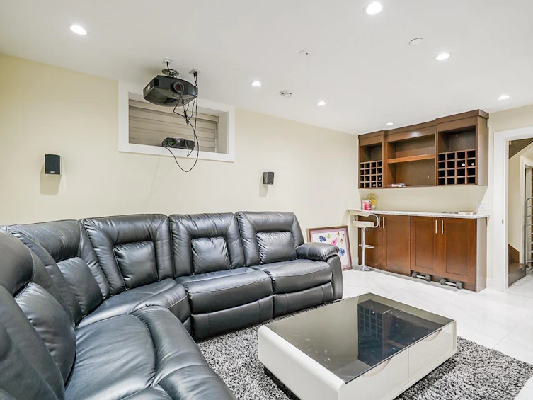 1838 E 49th Avenue, Vancouver, BC, V5P 1T3 - 26