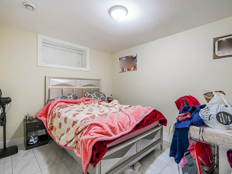 1838 E 49th Avenue, Vancouver, BC, V5P 1T3 - 37