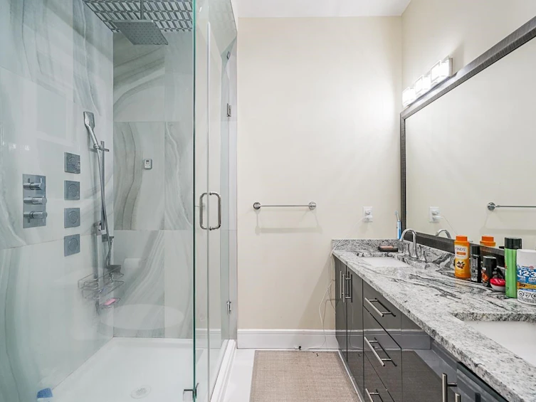 1838 E 49th Avenue, Vancouver, BC, V5P 1T3 - 19