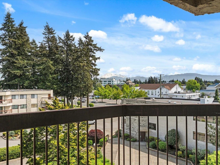 403-31955 Old Yale Road, Abbotsford, BC, V2T 4N1 - 9
