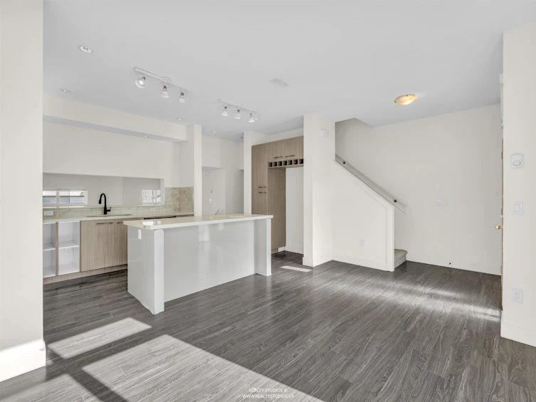 13-14057 60a Avenue, Surrey, BC, V3X 0J2 - 22