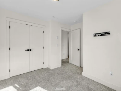 13-14057 60a Avenue - 4