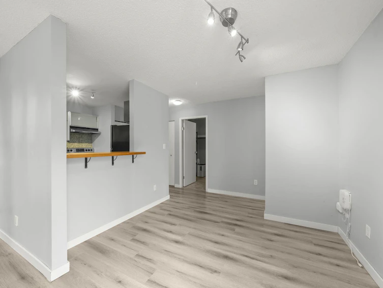 304-9128 Capella Drive, Burnaby, BC, V3J 7K3 - 8