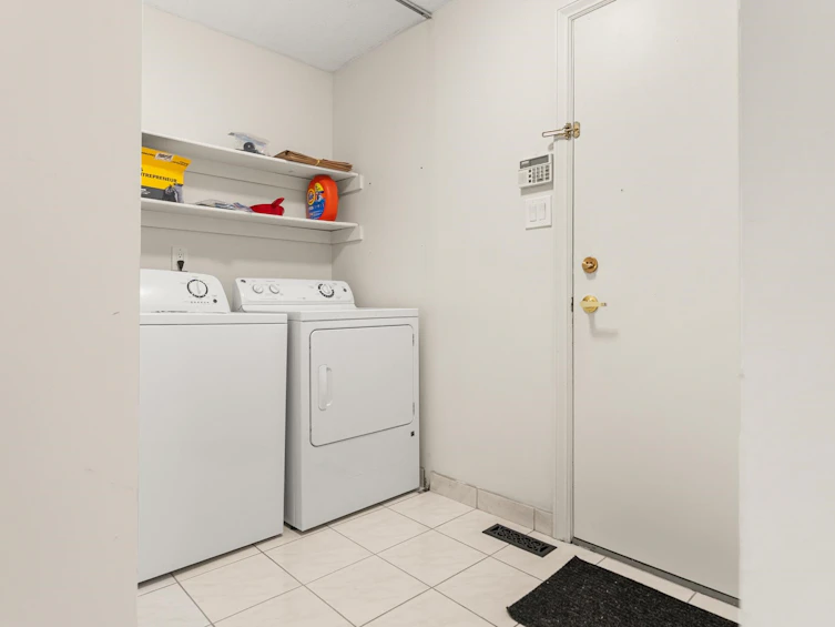 9566 Pickering Drive, Richmond, BC, V7E 4Y3 - 24