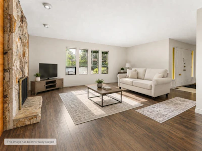 9566 Pickering Drive - 5