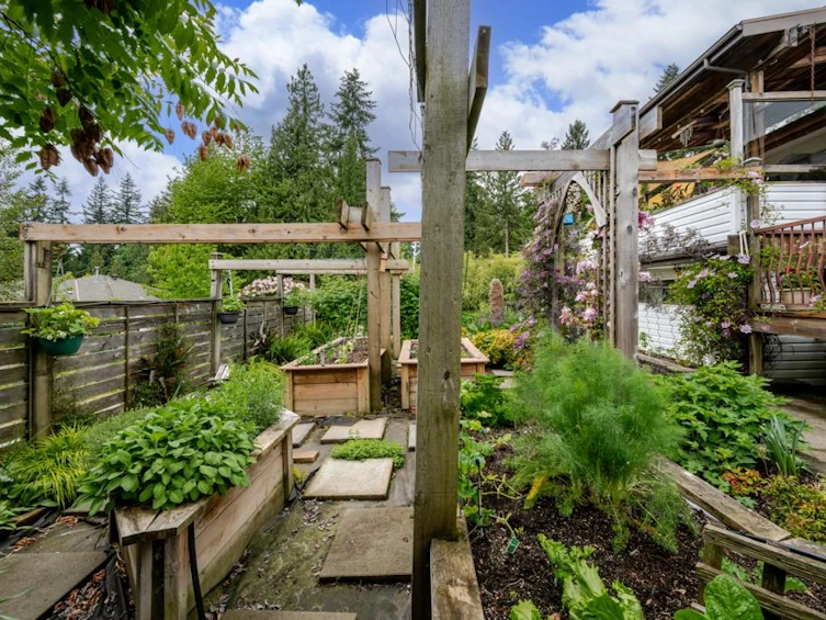 1392 Charland Avenue, Coquitlam, BC, V3K 3L3 - 31