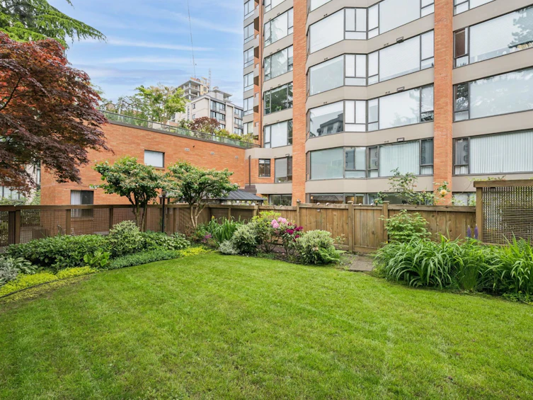 204-1860 Robson Street, Vancouver, BC, V6G 3C1 - 24