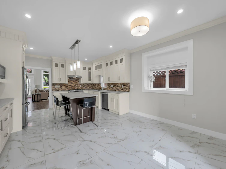 4324 Greta Street, Burnaby, BC, V5J 1N8 - 26