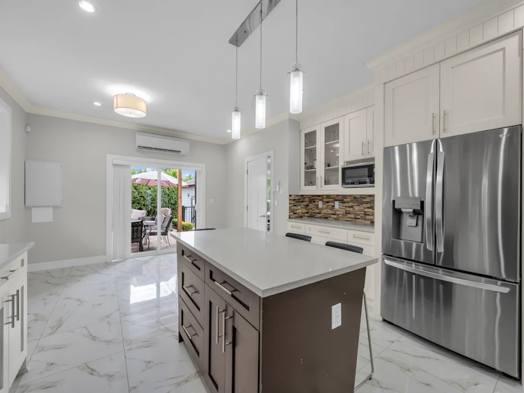 4324 Greta Street, Burnaby, BC, V5J 1N8 - 12