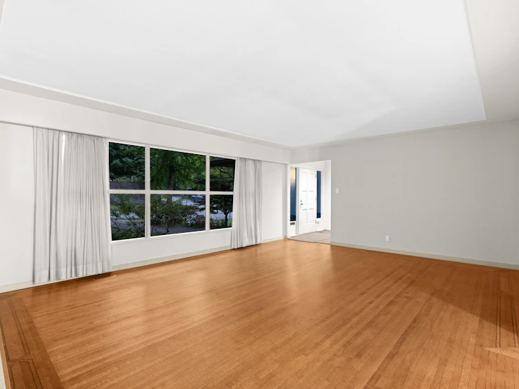 6297 Mackenzie Street, Vancouver, BC, V6N 1H4 - 4