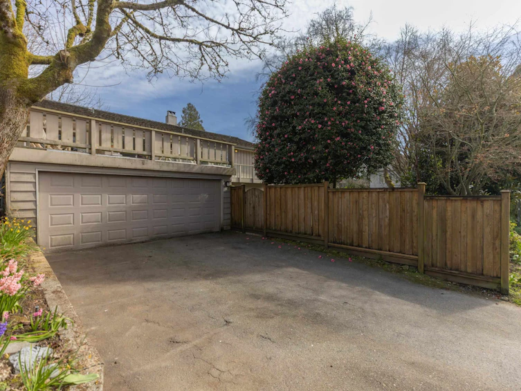 6297 Mackenzie Street, Vancouver, BC, V6N 1H4 - 34