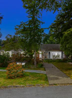6297 Mackenzie Street
