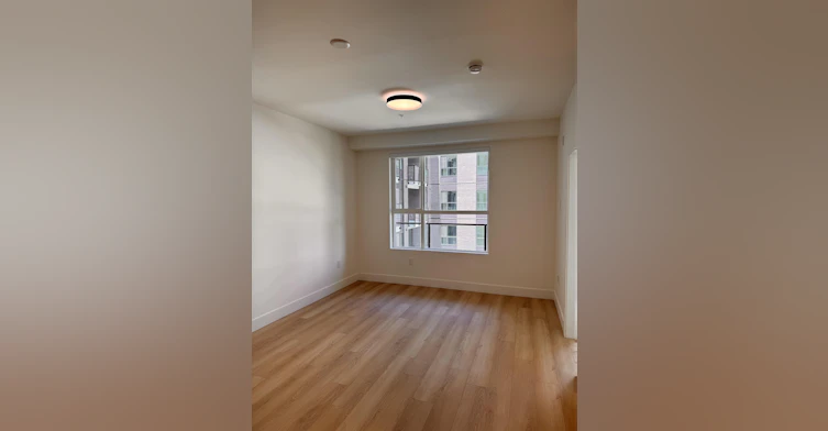 303-13455 94a Avenue, Surrey, BC, V3V 0H3 - 5