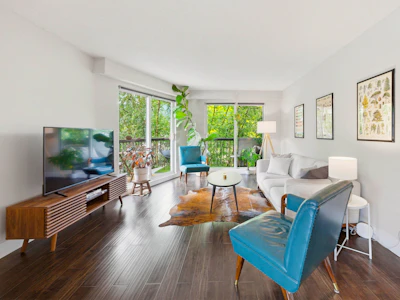 317-3353 Heather Street - 2
