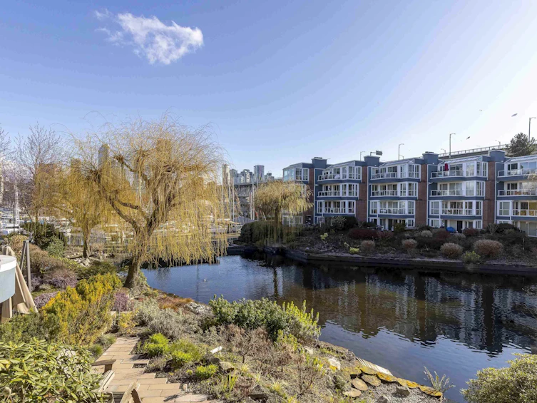 202-1551 Mariner Walk, Vancouver, BC, V6J 4X9 - 34
