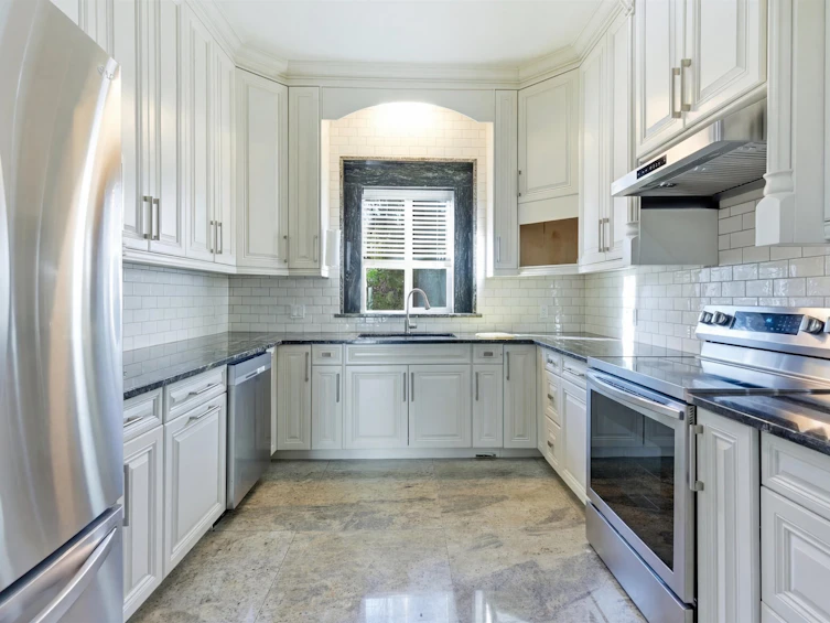 21098 85 Avenue, Langley, BC, V1M 2M4 - 10