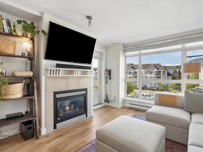 3122 St Johns Street - 4
