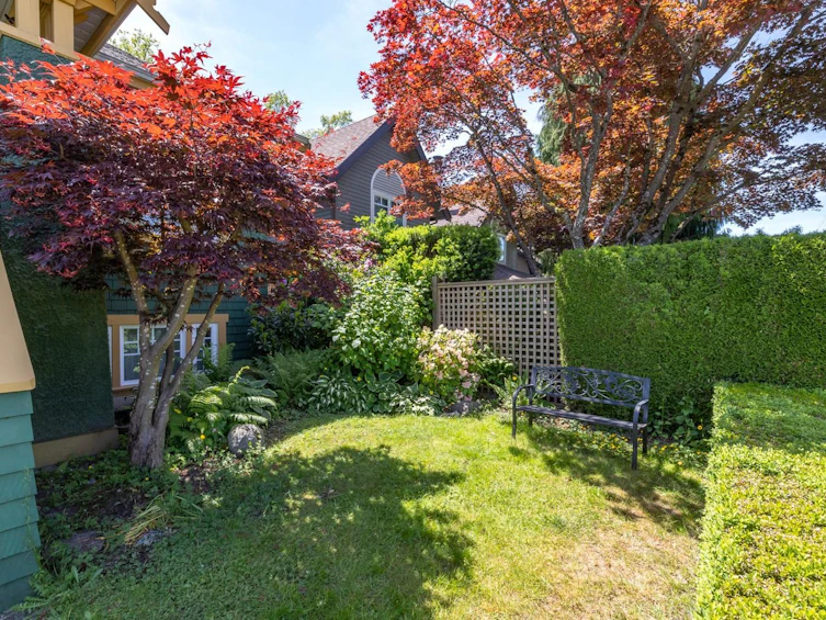 2950 W 8th Avenue, Vancouver, BC, V6K 2C1 - 17