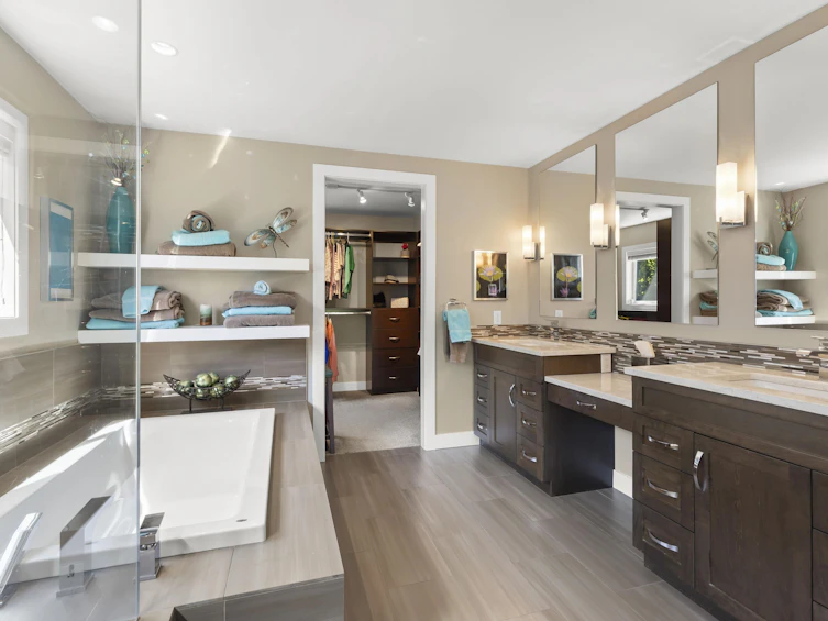 12 Sennok Crescent, Vancouver, BC, V6N 2E4 - 22