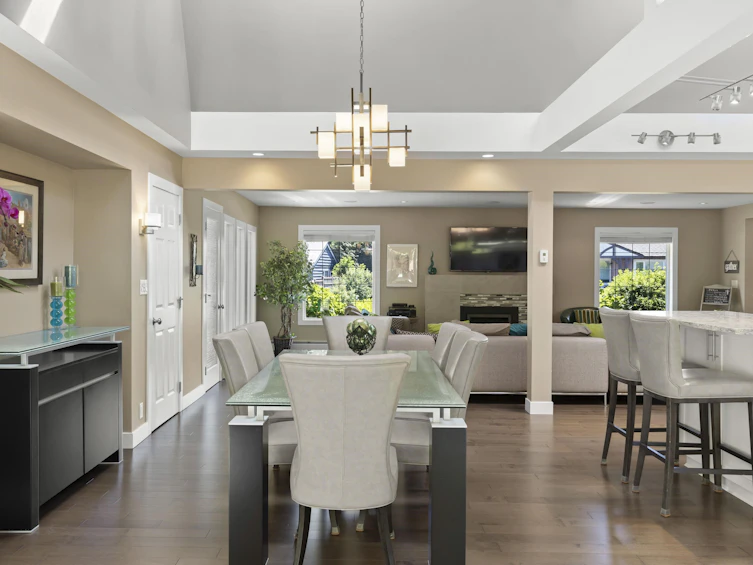 12 Sennok Crescent, Vancouver, BC, V6N 2E4 - 7