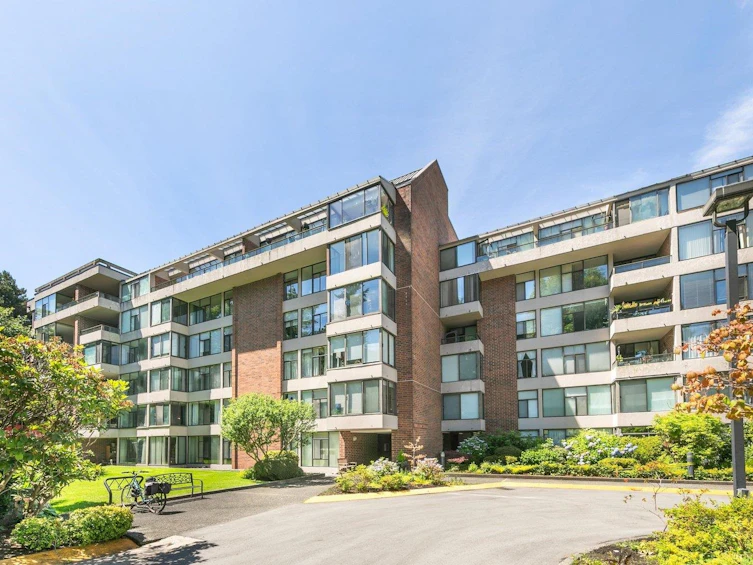 309-4101 Yew Street, Vancouver, BC, V6L 3B7 - 19