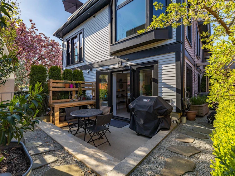 3918 Carolina Street, Vancouver, BC, V5V 1X8 - 19