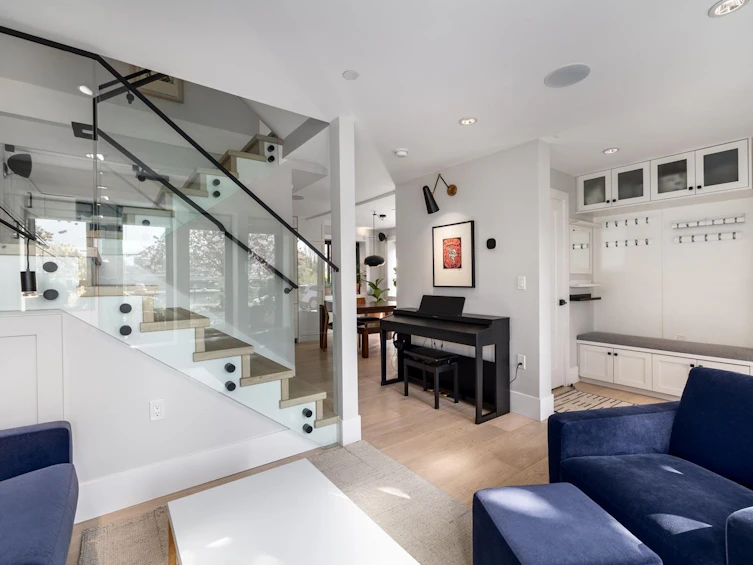 3918 Carolina Street, Vancouver, BC, V5V 1X8 - 9