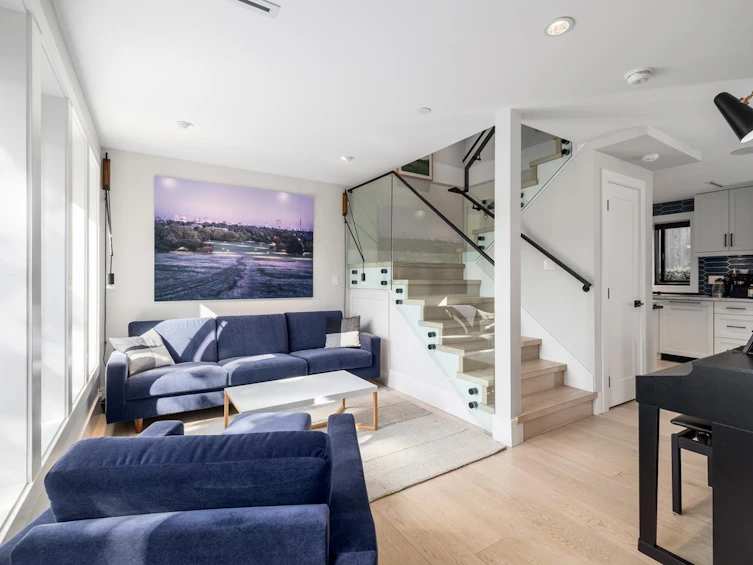 3918 Carolina Street, Vancouver, BC, V5V 1X8 - 8