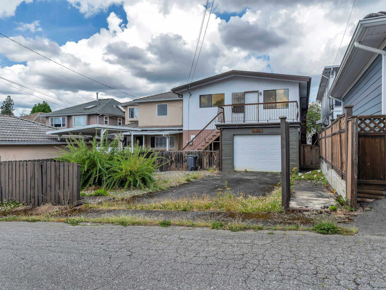 2848 E 42nd Avenue, Vancouver, BC, V5R 2Y4 - 30
