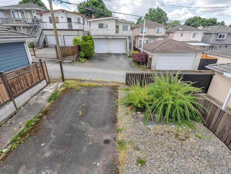 2848 E 42nd Avenue, Vancouver, BC, V5R 2Y4 - 29