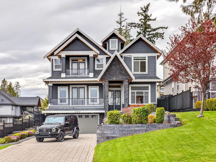 16575 Old Mclellan Road, Surrey, BC, V3S 1J9