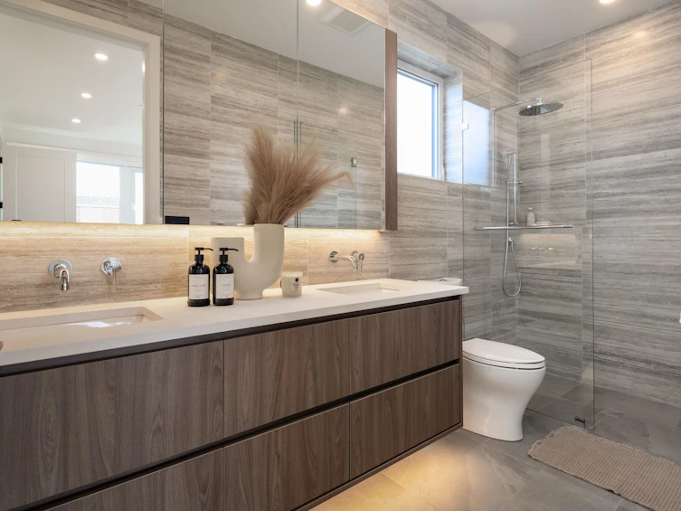 1-950 W 57th Avenue, Vancouver, BC, V6P 1S3 - 10