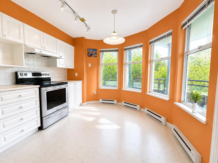 312-1575 Best Street, Surrey, BC, V4B 5K1 - 9