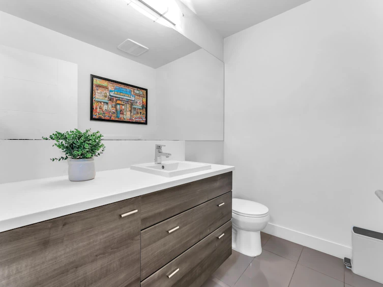 4-13931 Fraser Highway, Surrey, BC, V3T 4E6 - 16