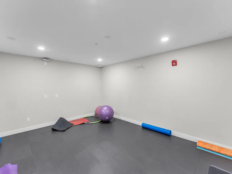 4-13931 Fraser Highway, Surrey, BC, V3T 4E6 - 29