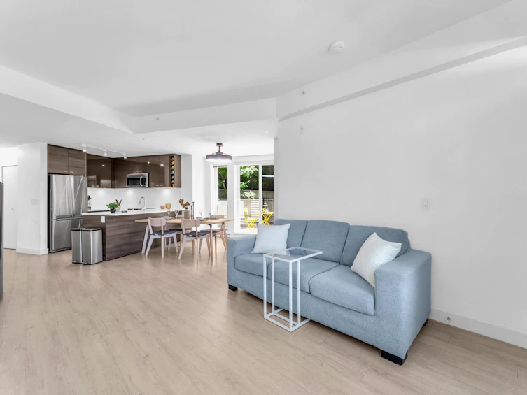 4-13931 Fraser Highway, Surrey, BC, V3T 4E6 - 9